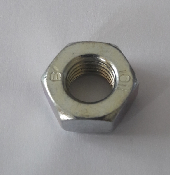 Mutter M10